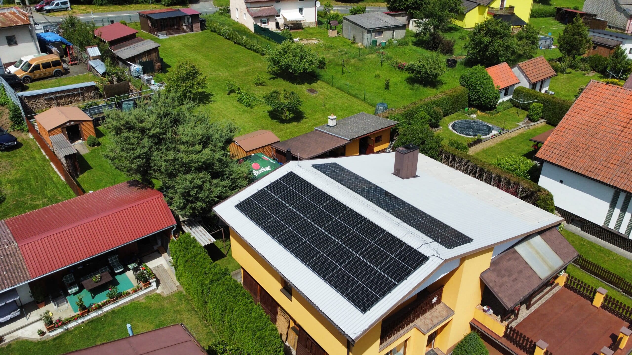 Fotovoltaická elektrárna 11,05 kWp, baterie 11,22 kWh